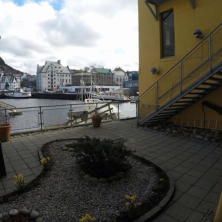 Clarion Collection Hotel Bryggen オーレスン エクステリア 写真